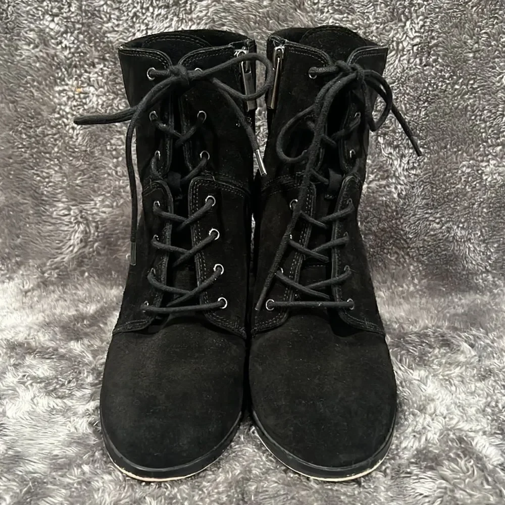 Michael Kors Black Thatcher Womens Lace-Up Suede Ankle Combat Boots Size 8M